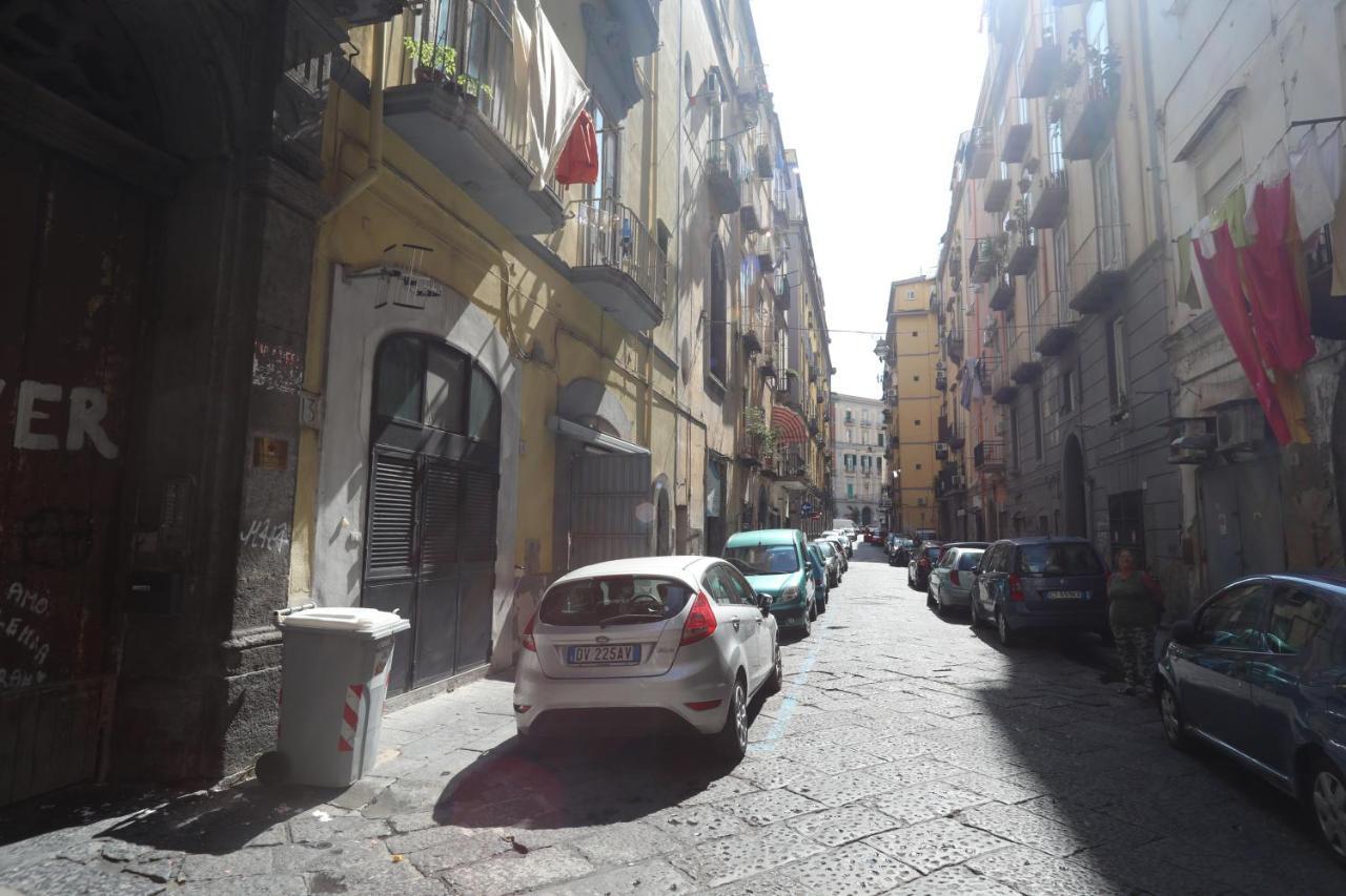 Apartamento L'Antico Borgo Angioino Nápoles Exterior foto