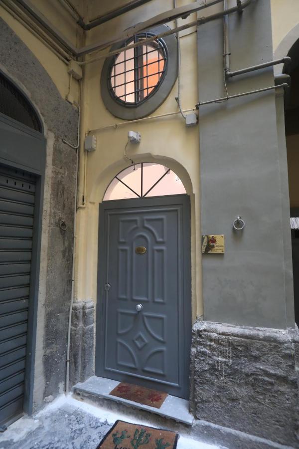 Apartamento L'Antico Borgo Angioino Nápoles Exterior foto