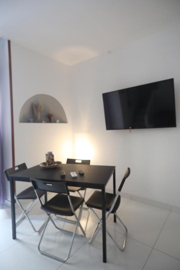 Apartamento L'Antico Borgo Angioino Nápoles Exterior foto