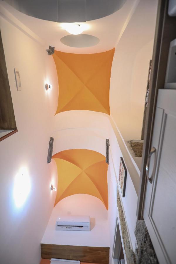Apartamento L'Antico Borgo Angioino Nápoles Exterior foto